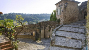 Bel appartement dans un vieux mas provençal